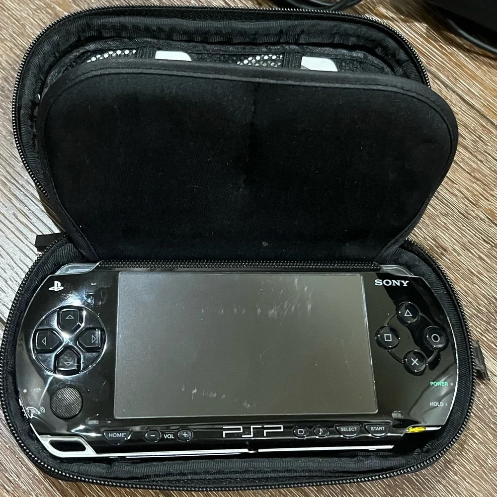 Sony PSP 1001 Portable Gaming System - Black with 5 games
